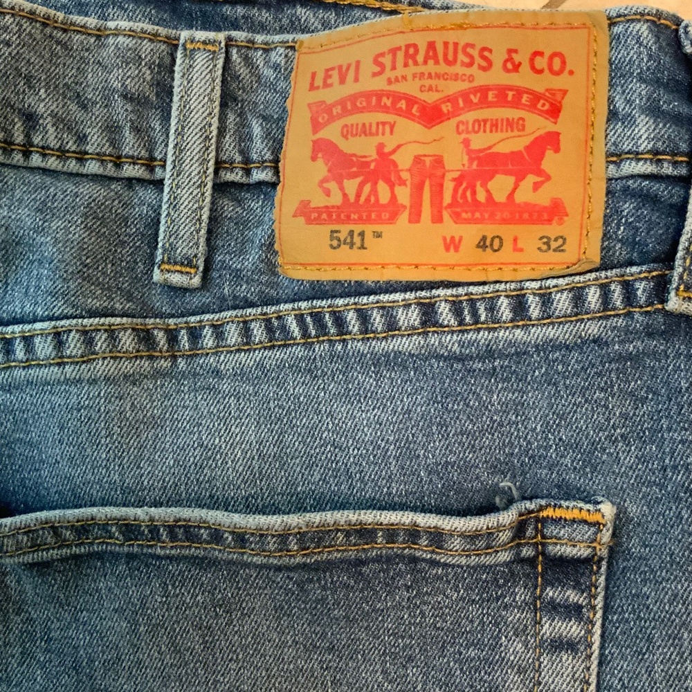 Levi’s 541 blue jeans